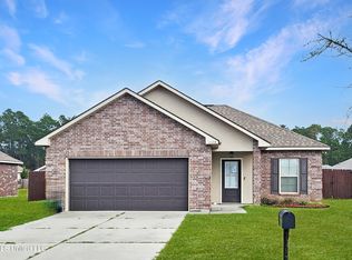 14086 Harley Dr, Diberville, MS 39540