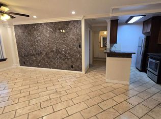 20/20 Villa Apts, Hollywood, CA 90068