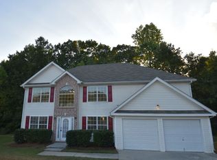 2033 Hidden Ivy Ln, Loganville, GA 30052