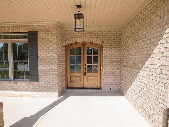 3rd image of 2291 Cambridge Oaks Dr