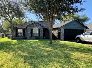 1110 E Hancock St, Beeville, TX 78102