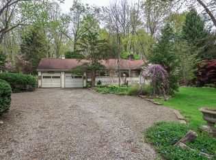 9431 Euclid Chardon Rd, Kirtland, OH 44094