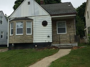 168 Mohawk Rd, Pontiac, MI 48341