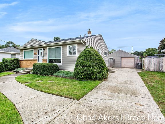 2nd image of 4876 Aleda Ave SE