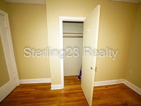 4th image of 21-47 27th St #A