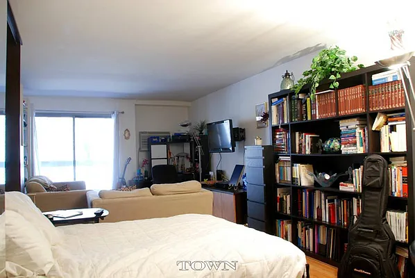 Rented by Town Residential | media 13