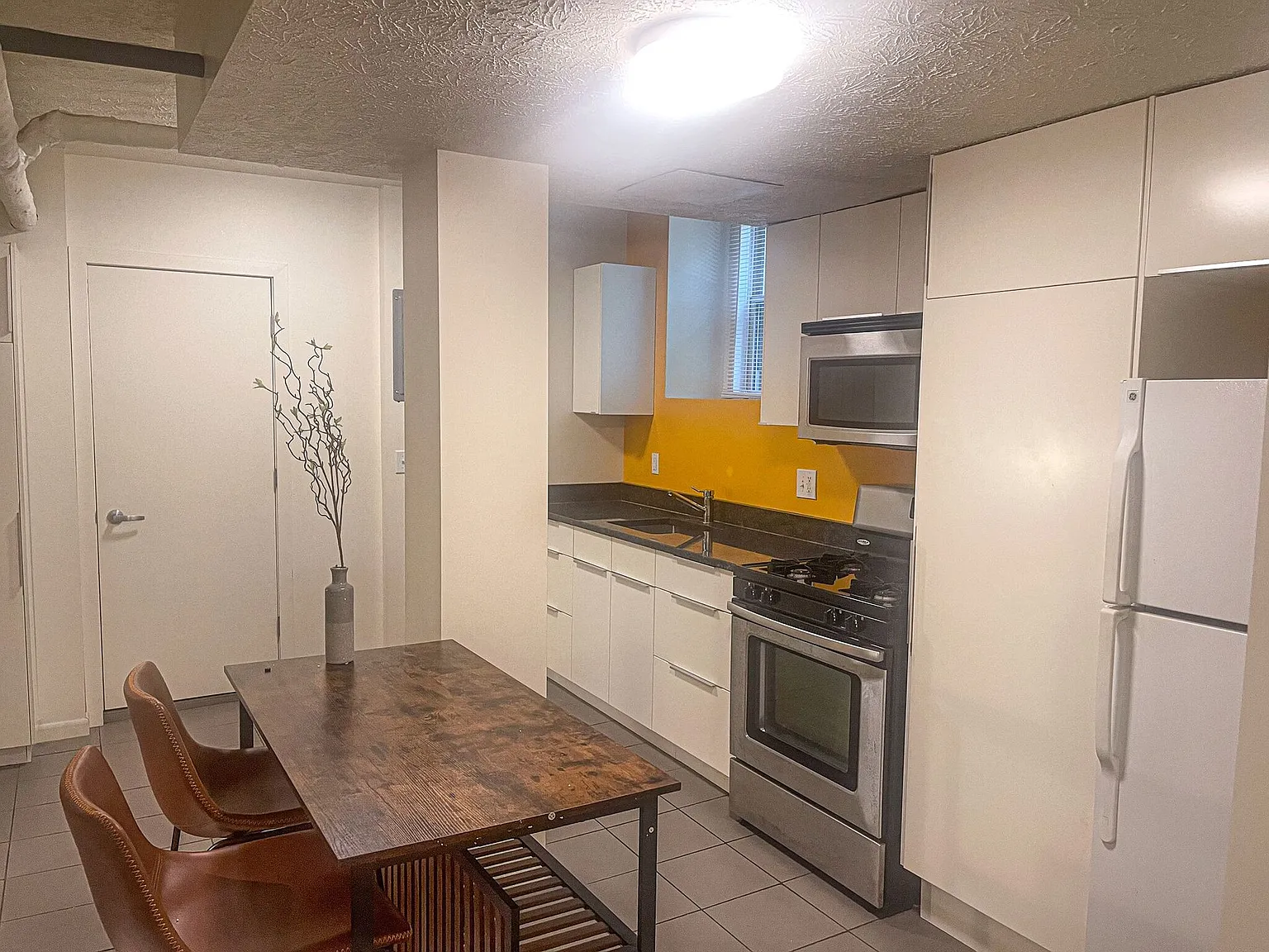 Hessler Place - 5 minute walk to CWRU — Photo 3