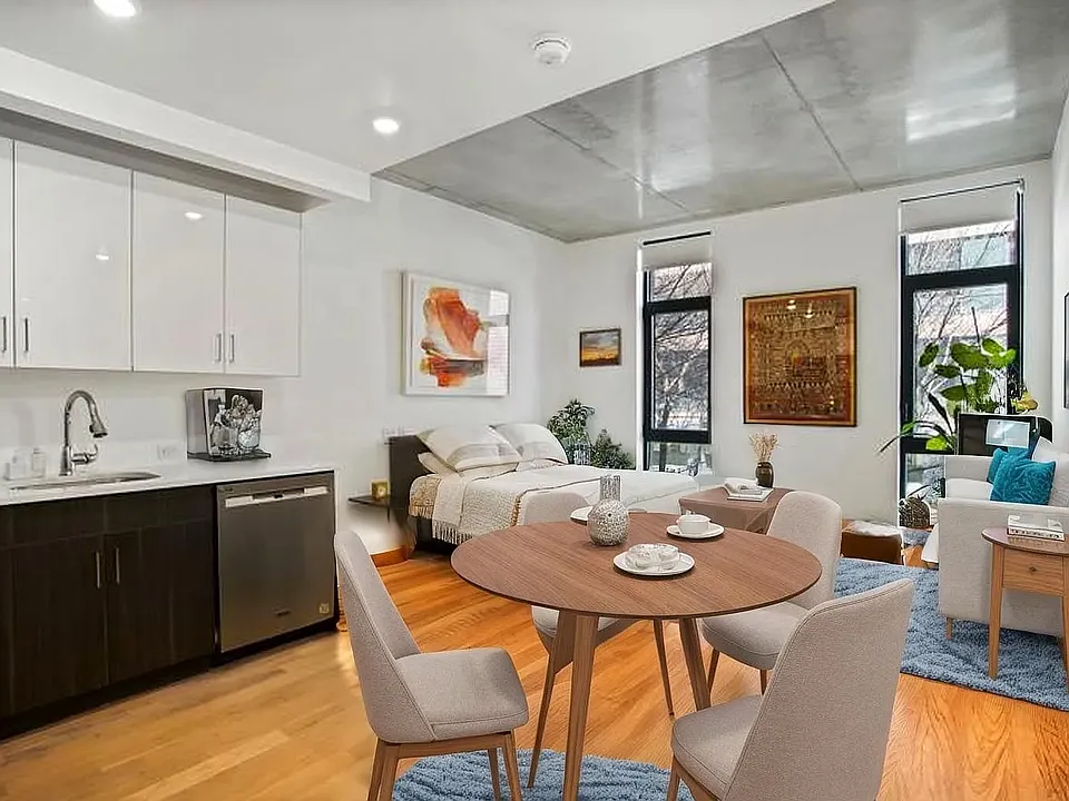 264 Pacific St #2B