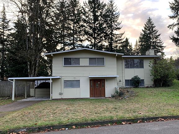 2nd image of 16855 NE 14th Pl