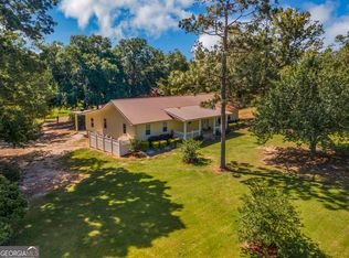5044 Ten Mile Rd, Baxley, GA 31513