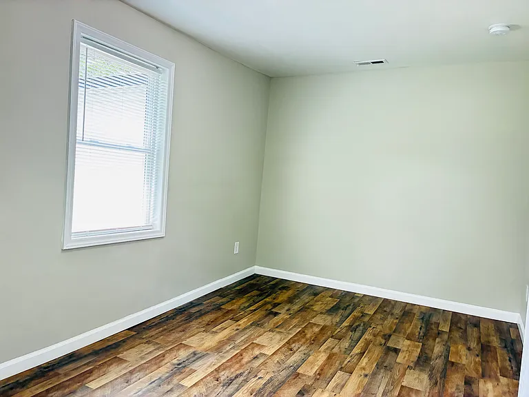 611 S Mountain St #A — Photo 21