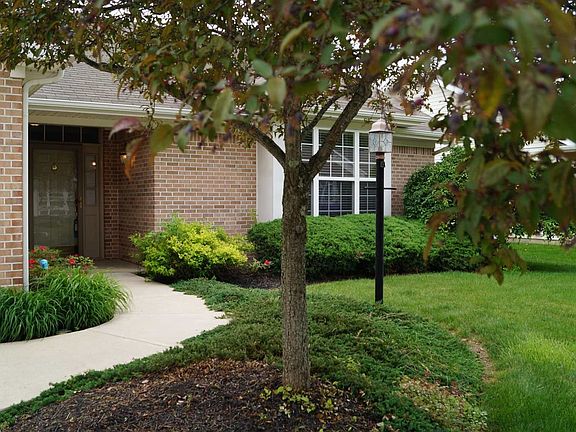 2nd image of 2817 W Preserve Ln
