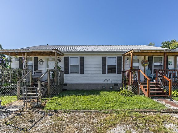 3rd image of 11-13 Miller Dr