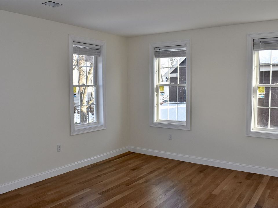 fulton.bedroom