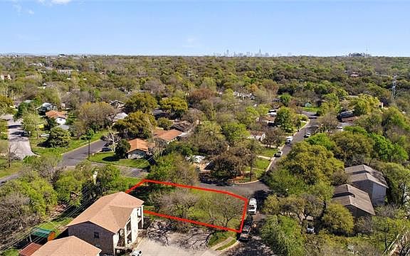 2nd image of 5300 Saint Georges Grn