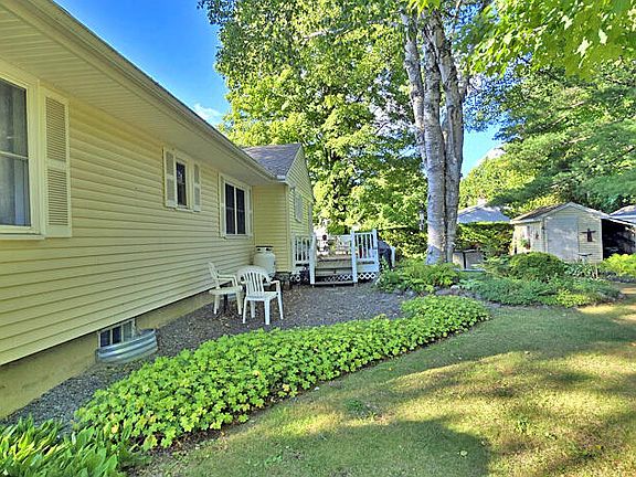 4th image of 39 Bowdoin Street