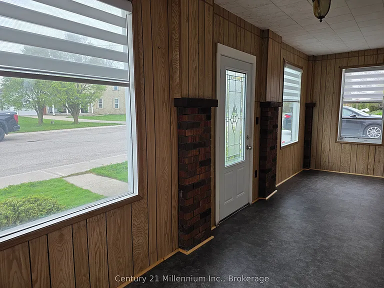 516 Rose St — Photo 13
