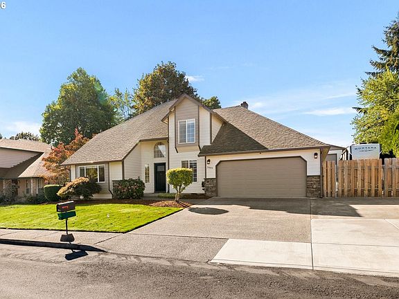 2nd image of 3009 NE 164th St