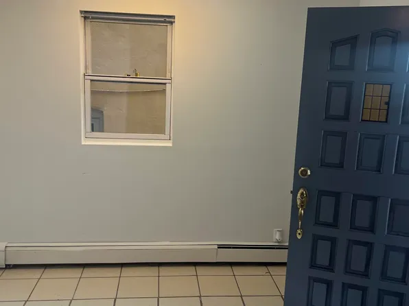 1211 Hillside Place image 11 of 12