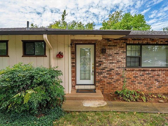 2nd image of 7206 Encina Dr