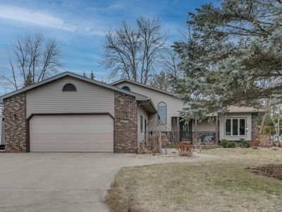 1005 Scenic Ct, Oshkosh, WI, 54904