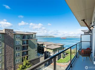 4961 Main Street #811, Tacoma, WA