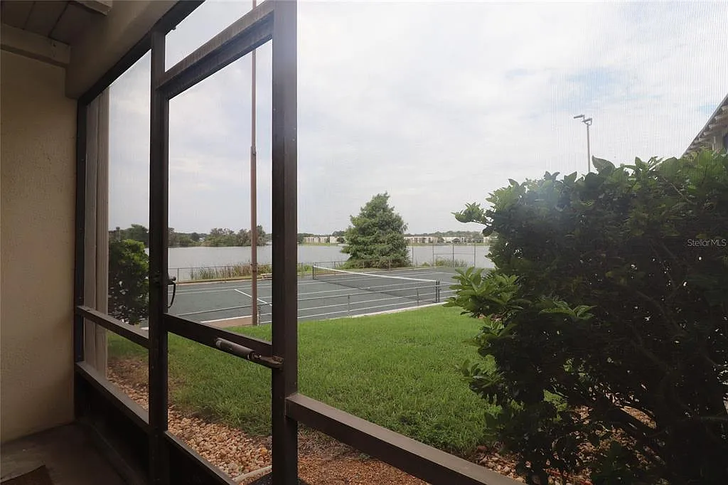 1 bed, 1.0 bath, 607 sqft, $1,350 — Photo 3