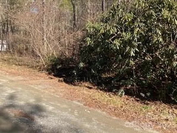 South Dr #O, Hendersonville, NC 28739
