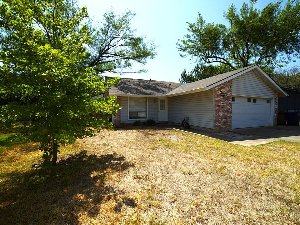1st image of 2402 Aldford Dr