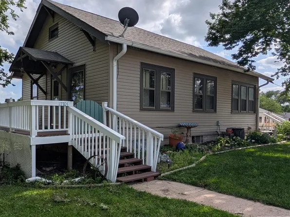 17705 SW 25th St, Martell, NE 68404