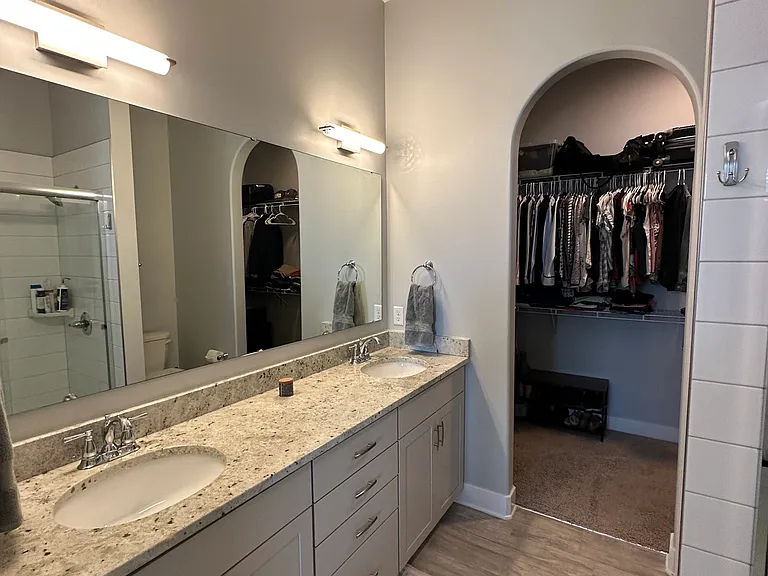 12740 Horseferry Rd #200 — Photo 9