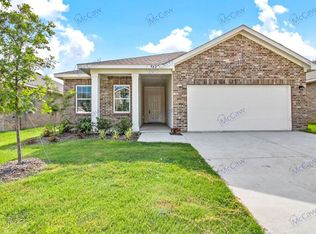 8421 Hawkview Dr, Fort Worth, TX 76179