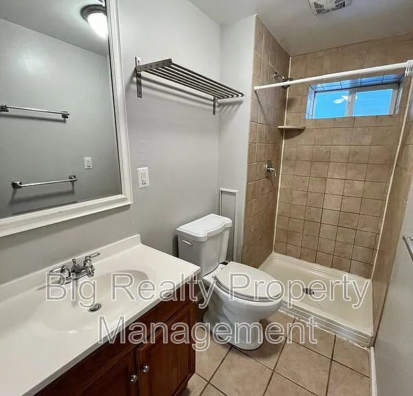 235 E Main St #2F — Photo 5
