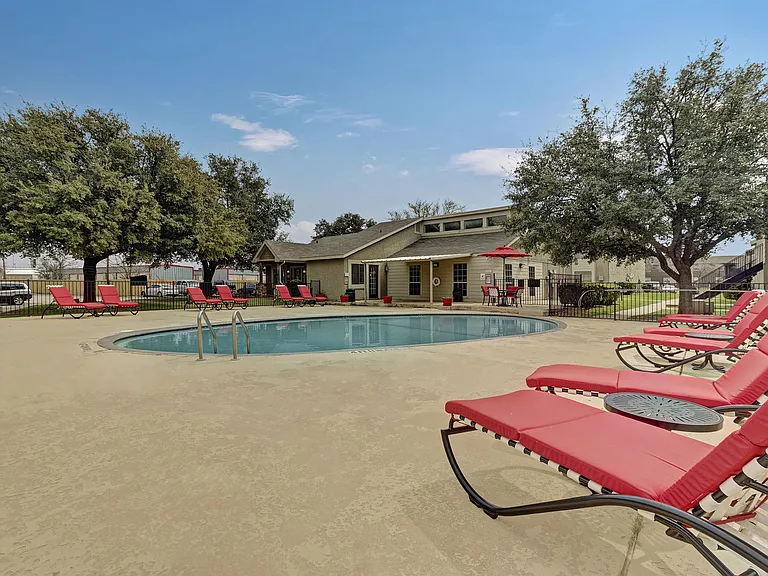 Bel Air Springs — Photo 12