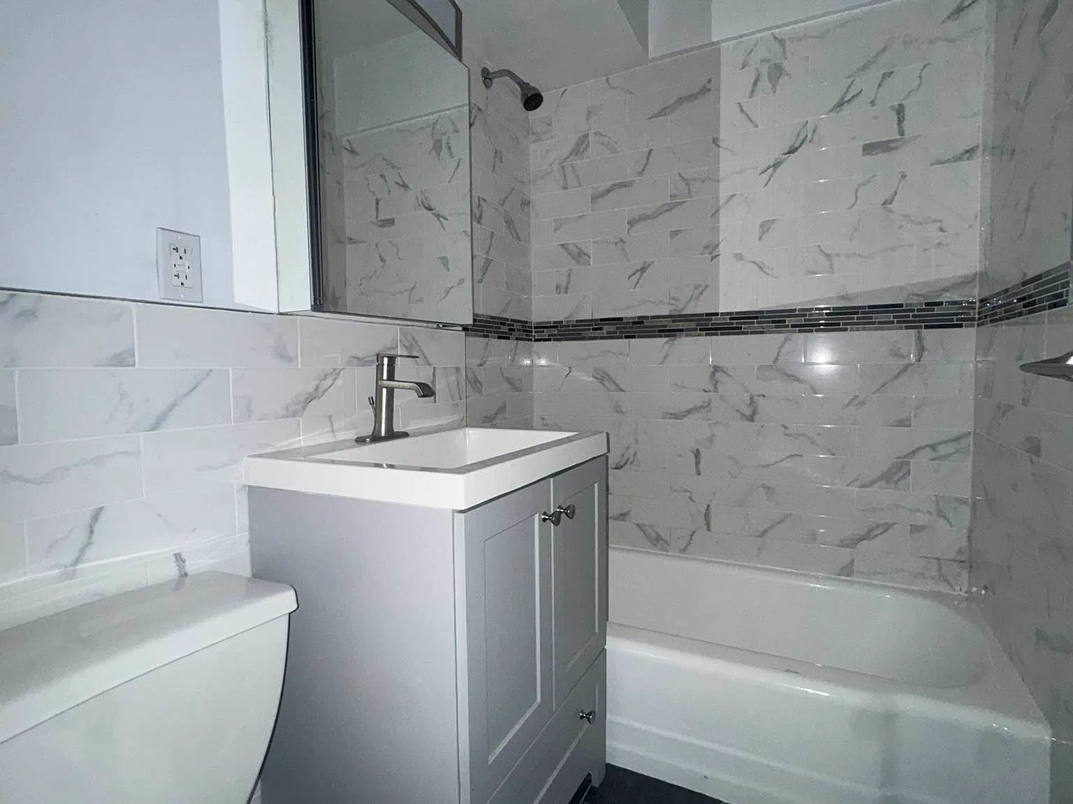 333 East 75th Street — Photo 4