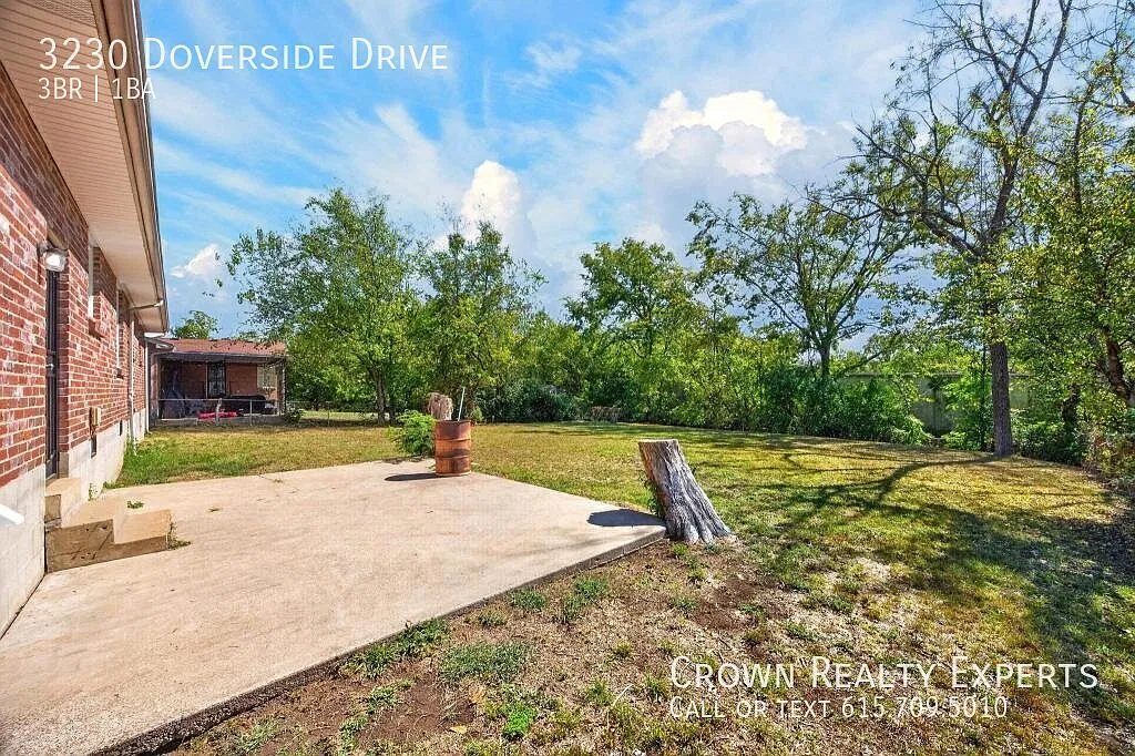 3230 Doverside Drive — Photo 2