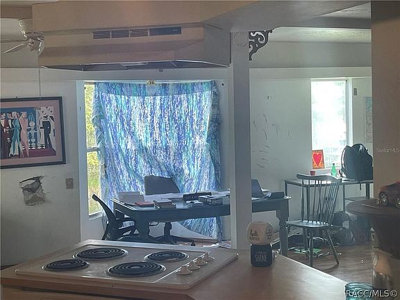 3rd image of 6355 S Dolphin Dr