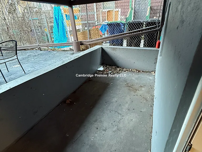 School St — Photo 48