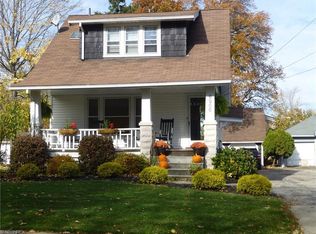 6905 Sunset Ave, Independence, OH 44131