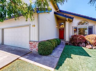 2172 Saint Augustine Cir, Petaluma, CA
