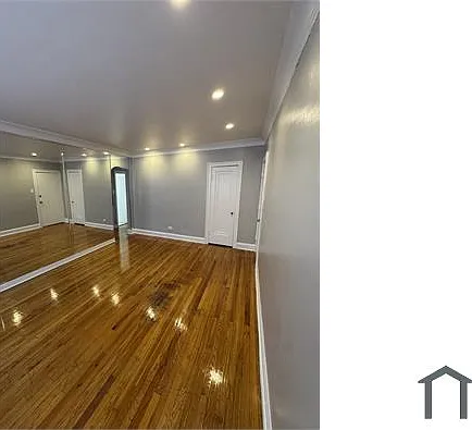 1133 W 101st St #1 — Photo 3