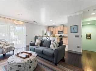 512 1st St APT 108, Indian Rocks Beach, FL 33785