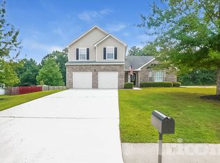 816 Marcus Ln, Hampton, GA 30228
