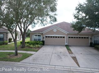 7435 Surrey Wood Ln, Apollo Beach, FL 33572