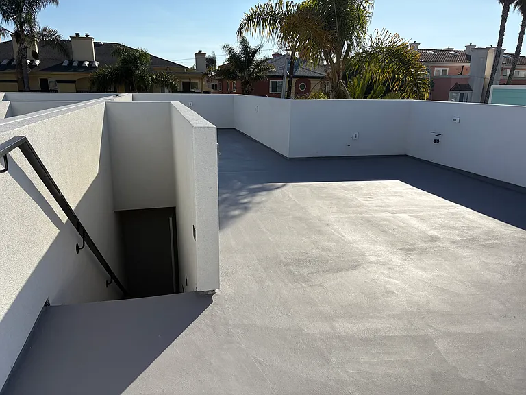 260 Donax Ave — Photo 55