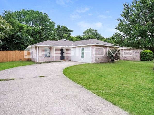1138 Castlewood Ct