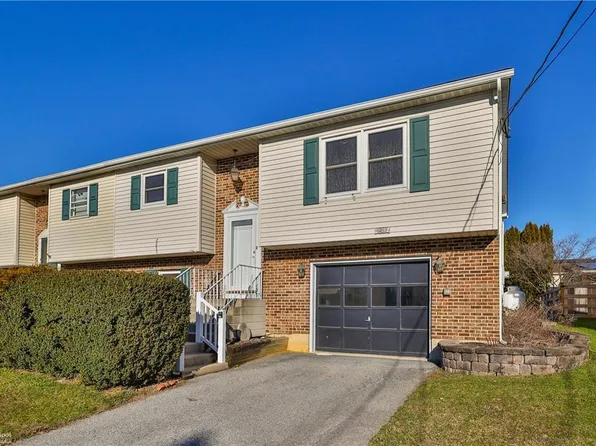 221 N Ruch St, Coplay, PA 18037