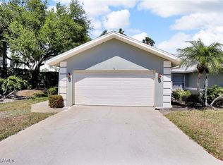 1660 Royal Cir #101, Naples, FL 34112