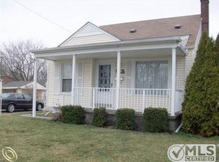 2090 Goddard Rd, Lincoln Park, MI 48146