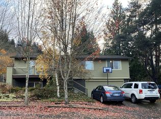 466 SW 6th St, Gresham, OR 97080